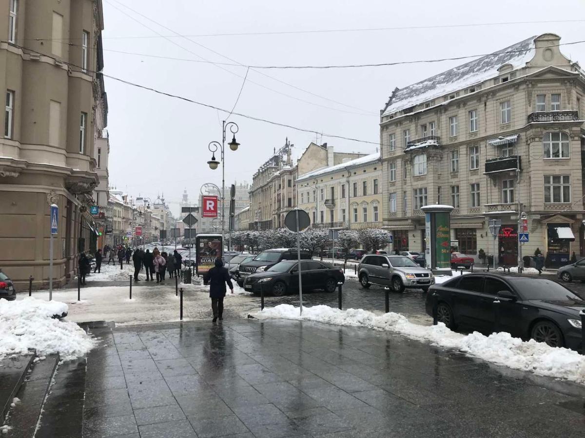 Apartments On Shevchenko Avenue Lviv Dış mekan fotoğraf